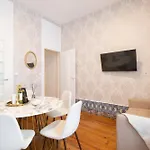 Heart Of Sleeps 8 Stylish 2 Bath Apartament Lizbona