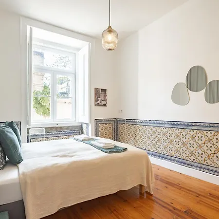 Heart Of Sleeps 8 Stylish 2 Bath Apartment