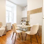 アパート Heart Of Sleeps 8 Stylish 2 Bath